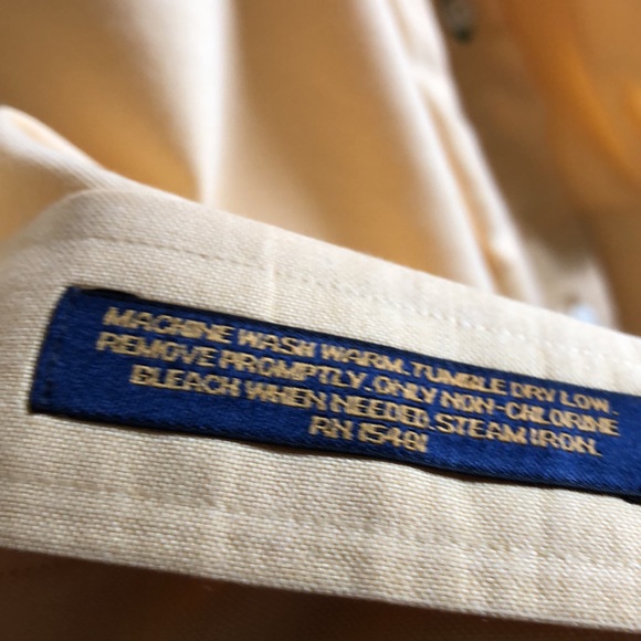 Tommy Hilfiger Men's Dress/Casual Long-Sleeve Shirt - Picture 7 of 7